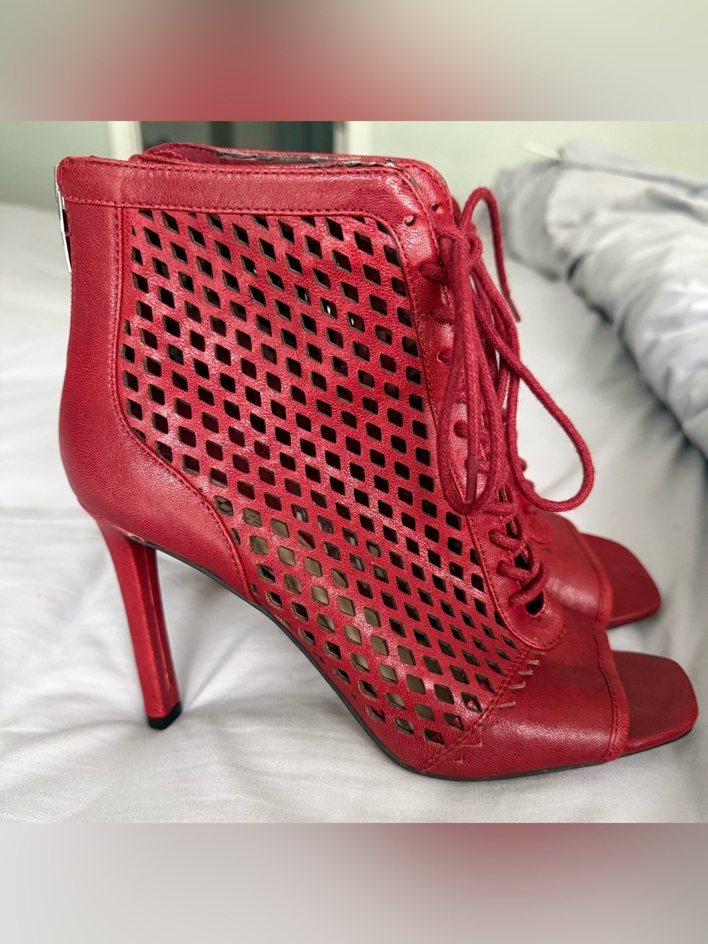 Vince Camuto VC-LALINDA Red Leather Peep Toe Booties